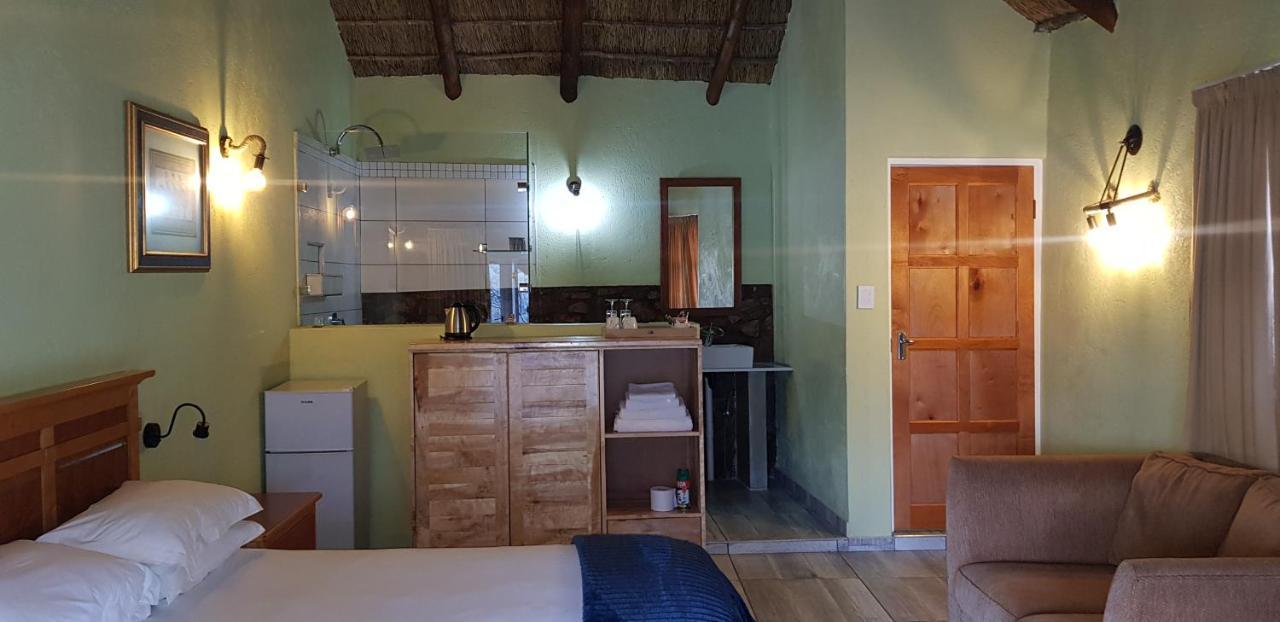 Metsing at Harties Hotell Hartbeespoort Exteriör bild